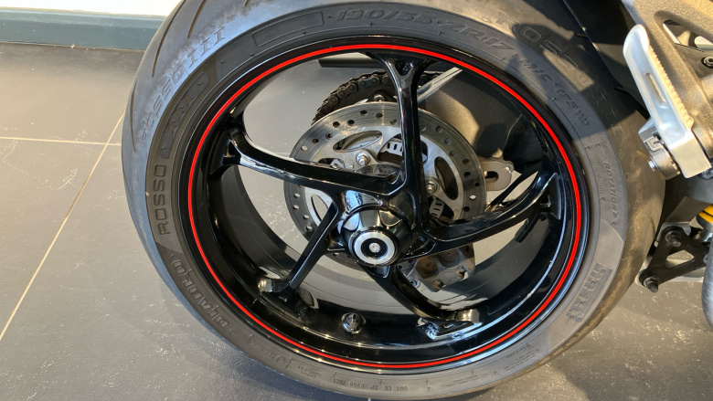 Triumph Speed Triple RS (18MY)
